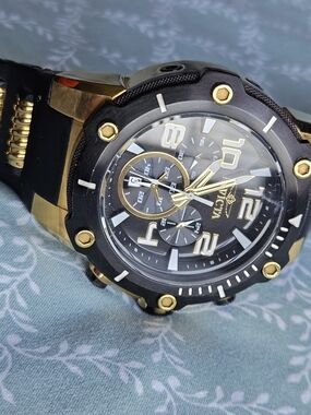 Invicta Gold & Black Chronograph Men's Watch
